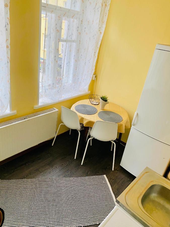 1 Bedroom Apartment Near Kadriorg Swan Pond Tallinn Exteriér fotografie
